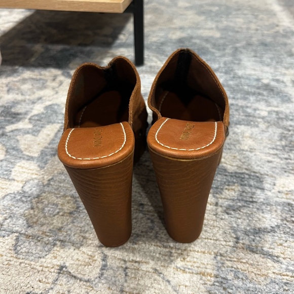 Nine West Clogs - Picture 3 of 7